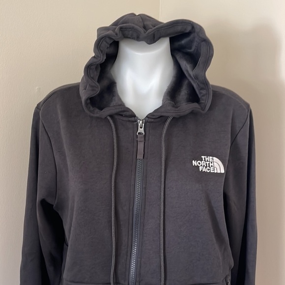 The North Face Women’s Everyday Full-Zip Hoodie in Dark Grey Heather, Medium - Picture 4 of 17